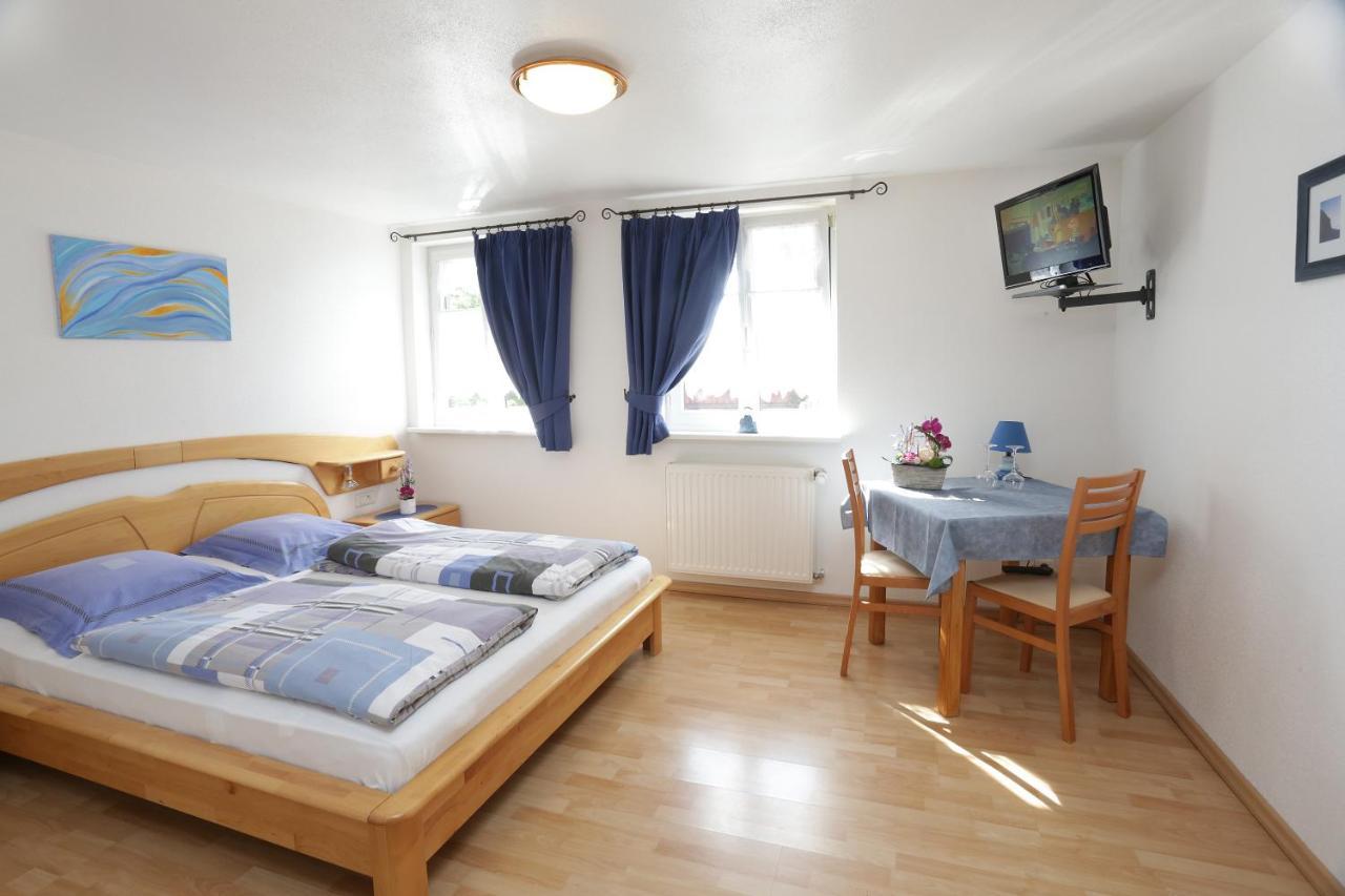 Bed and Breakfast Sylvie Fahrer Et Fils Saint-Hippolyte  Exterior foto